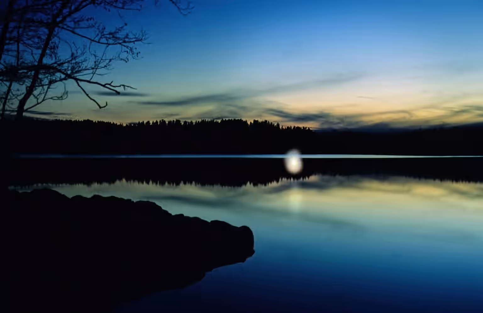 The-devil-of-Paasveden-Lake